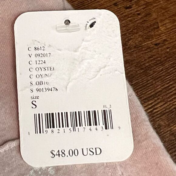 Free People Movement Inspire Oversized Logo Cropped Tee, Oyster Combo-Small. NWT - Picture 12 of 13